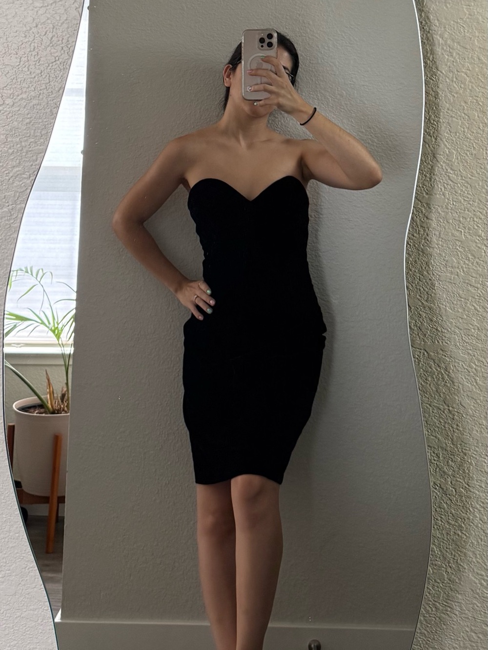 Zum Zum by Niki Livas Black Strapless Velvet Dress Vintage